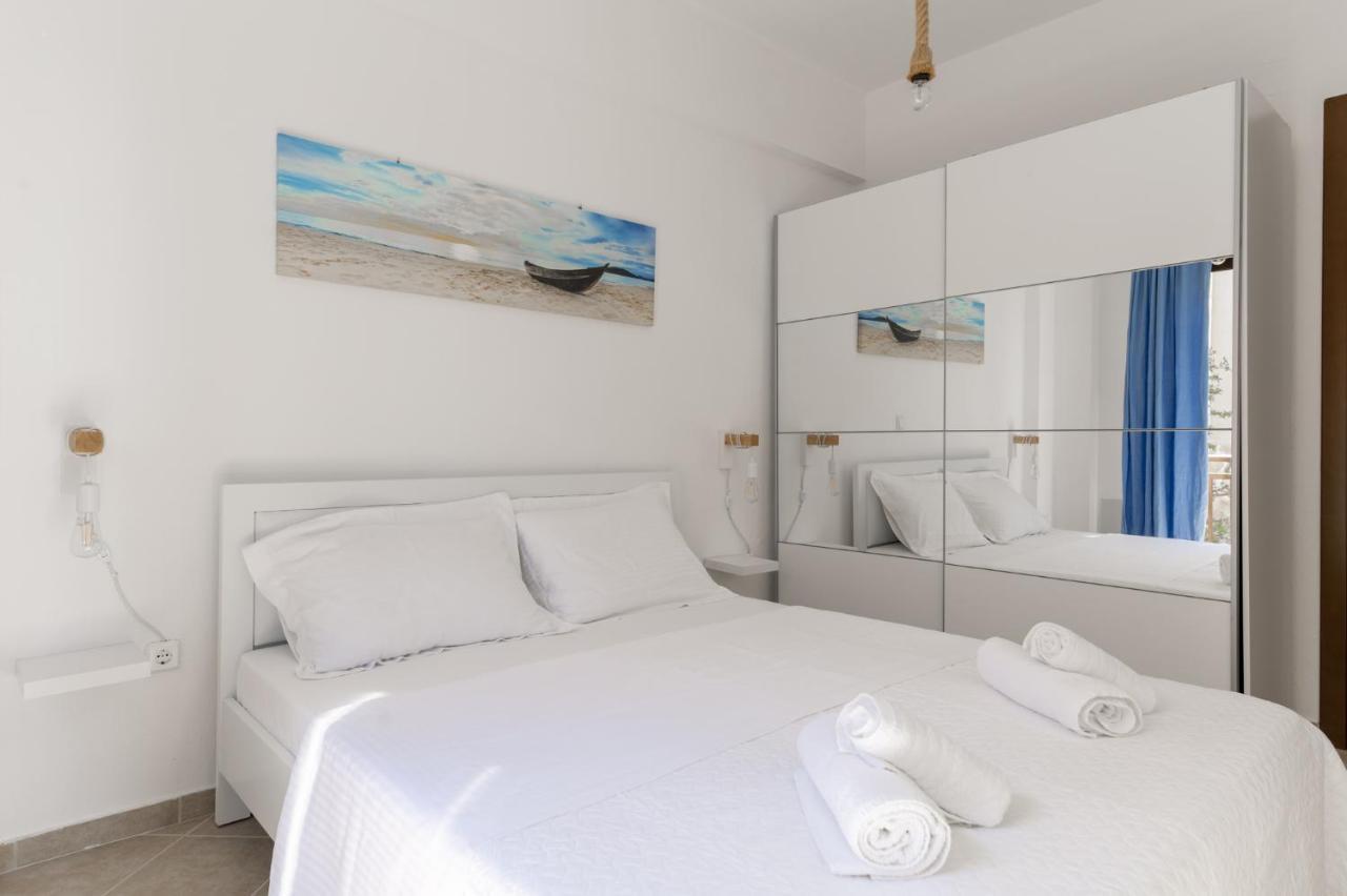 Zandre Shiny Apartment Nea Poteidaia Exteriör bild